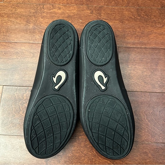 OluKai “Kulana” Black Leather Slip-On Loafers, Size 13 - Picture 15 of 15